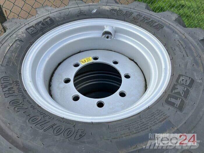 BKT 400/70-20 CONSTAR Neumáticos, ruedas y llantas