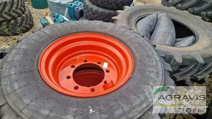 BKT 405/70-R20 Neumáticos, ruedas y llantas