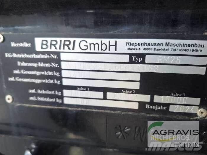 Briri ROAD MASTER Remolques esparcidores de estiércol