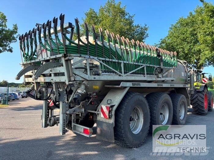 Briri VTRW 22400 Remolques esparcidores de estiércol