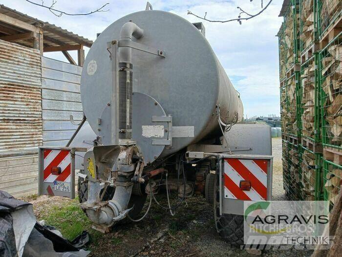 Briri VTTW 15000 Remolques esparcidores de estiércol
