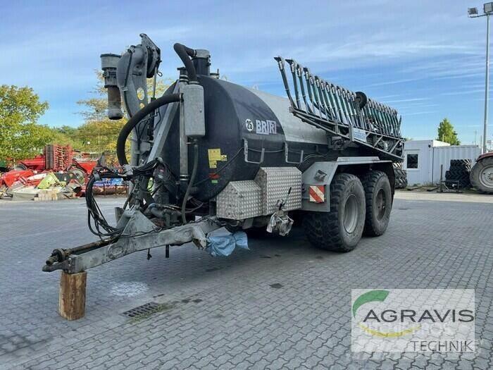 Briri VTTW 19300 Remolques esparcidores de estiércol