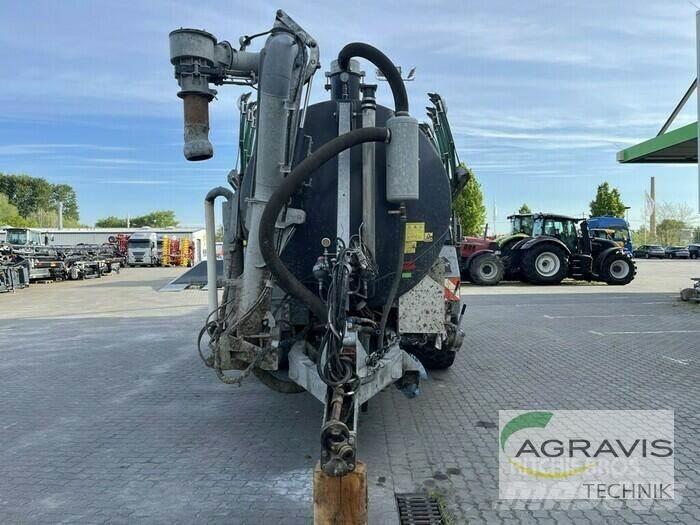 Briri VTTW 19300 Remolques esparcidores de estiércol