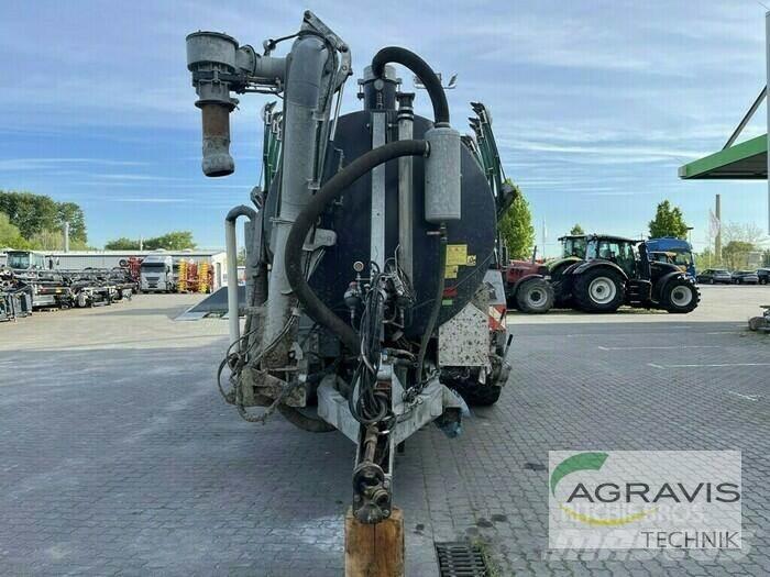 Briri VTTW 19300 Remolques esparcidores de estiércol