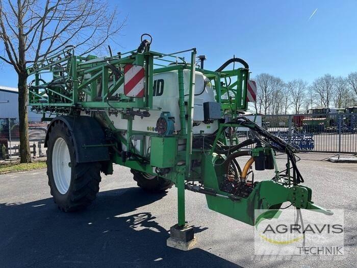 CHD Eefting D 5733 Pulverizadores arrastrados