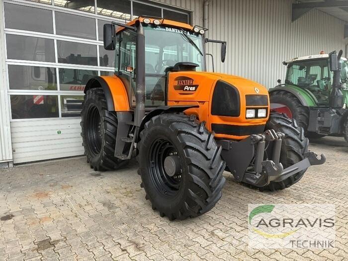 CLAAS ARES 735 Tractores