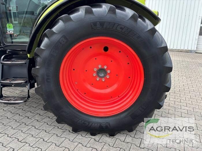 CLAAS ARION 410 CIS Tractores