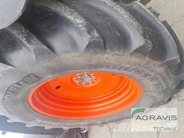 CLAAS ARION 540 CEBIS Tractores