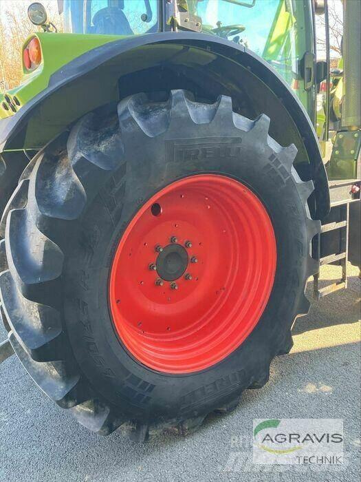 CLAAS ARION 540 CIS Tractores