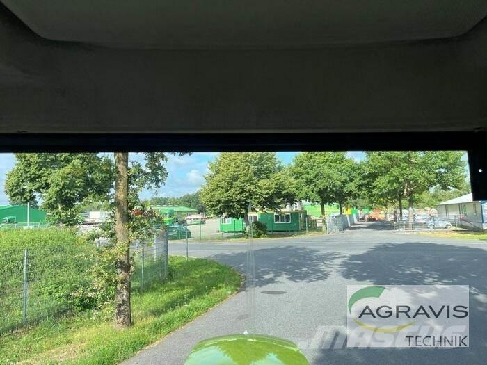 CLAAS ARION 640 CEBIS Tractores
