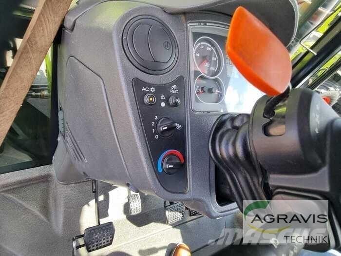 CLAAS AXOS 330 CX Tractores