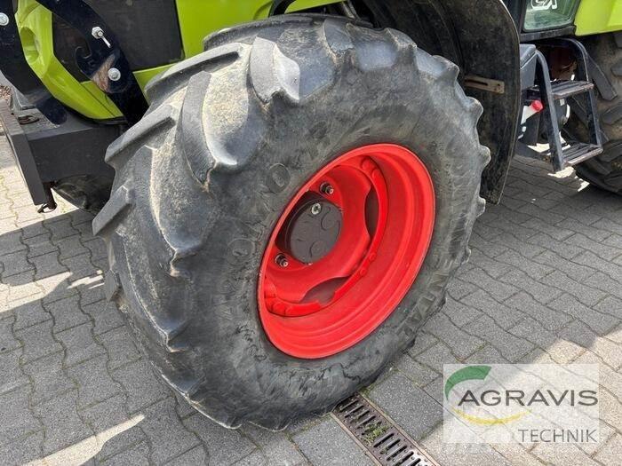 CLAAS AXOS 340 CX Tractores