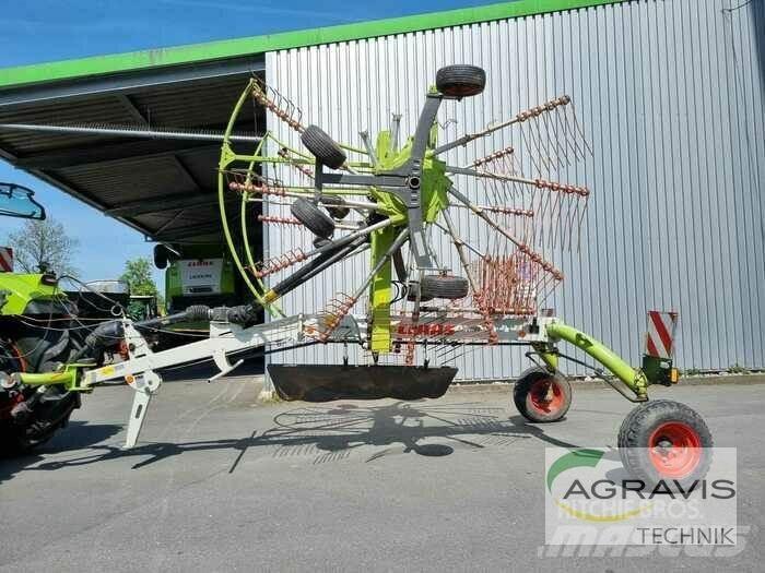 CLAAS LINER 2700 Rastrillos y henificadores