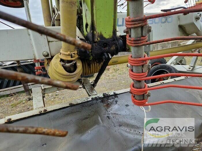 CLAAS LINER 3000 Rastrillos y henificadores