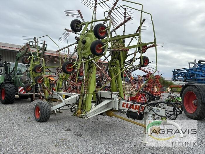CLAAS LINER 3000 Rastrillos y henificadores