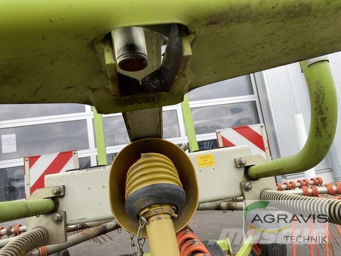 CLAAS LINER 350 S Rastrillos y henificadores