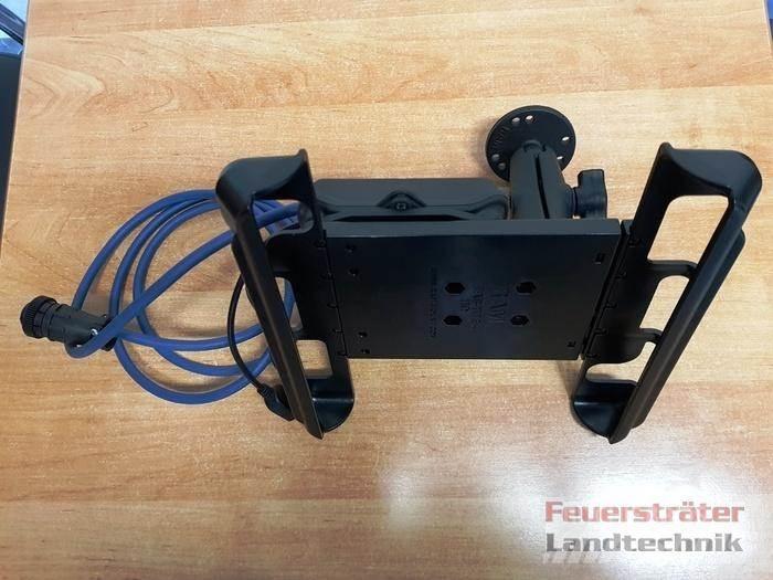 CLAAS TABLET-BEDIENUNG Otros equipos usados para la recolección de forraje