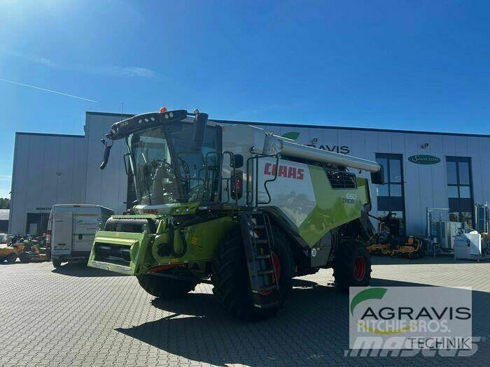 CLAAS TRION 650 Cosechadoras combinadas
