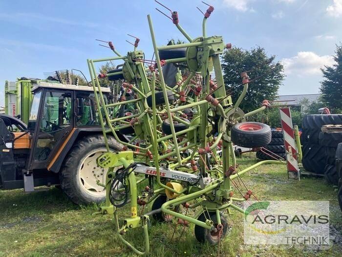 CLAAS VOLTO 870 (10.5) Rastrillos y henificadores