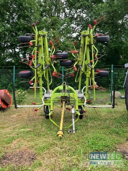 CLAAS VOLTO 900 Rastrillos y henificadores
