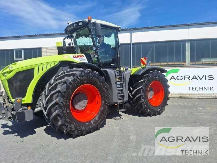 CLAAS XERION 4000 TRAC Tractores