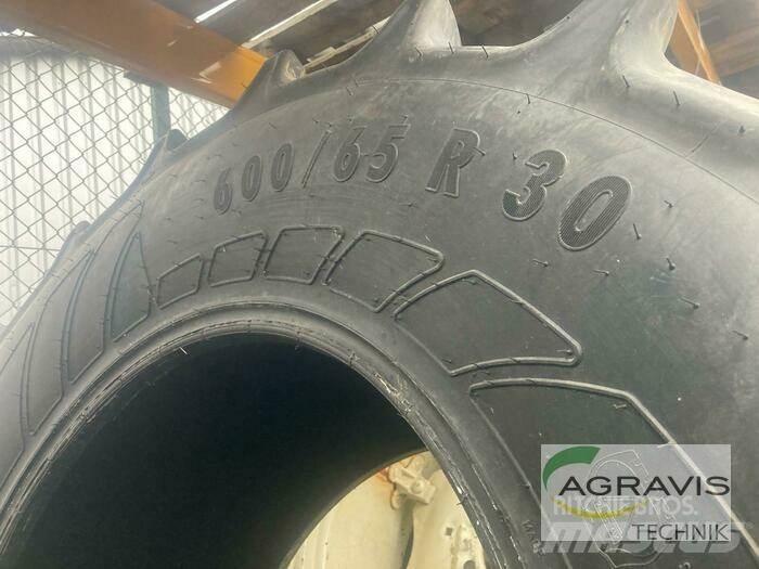 Continental 650/65 R30 Neumáticos, ruedas y llantas