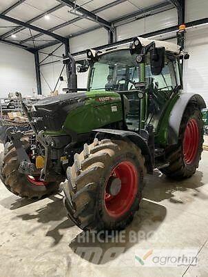 Fendt 211 VARIO Tractores