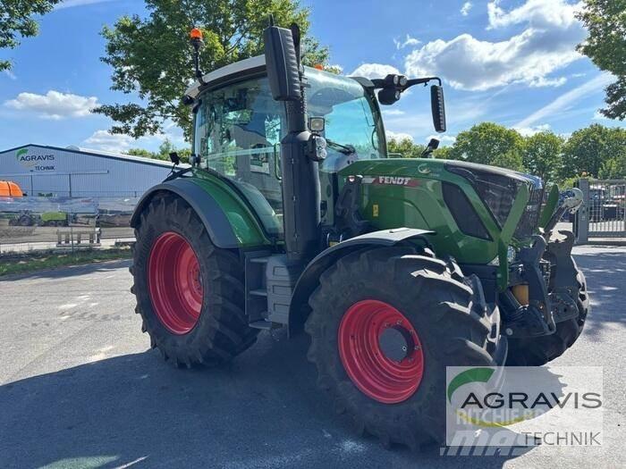 Fendt 313 VARIO GEN-4 Tractores