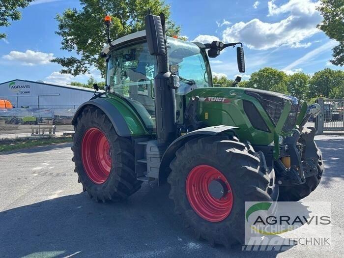 Fendt 313 VARIO GEN-4 Tractores