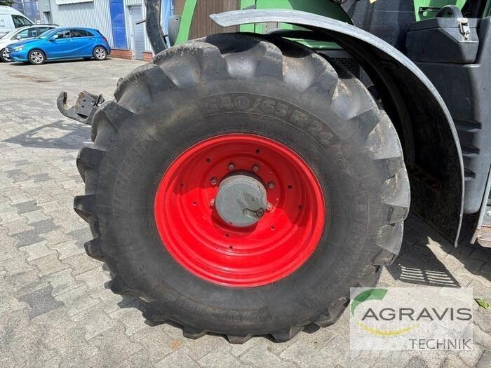Fendt 411 VARIO Tractores
