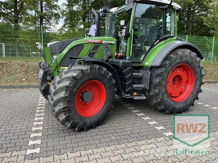 Fendt 516 Vario Tractores