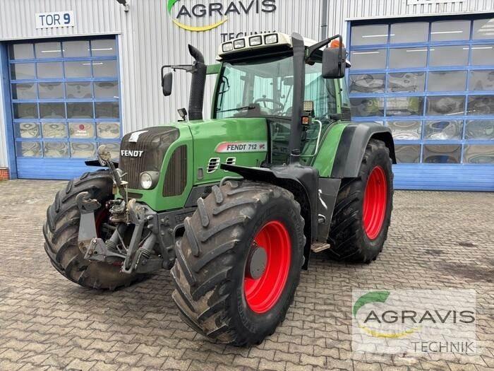 Fendt 712 VARIO Tractores