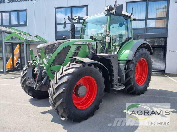 Fendt 714 VARIO SCR Tractores