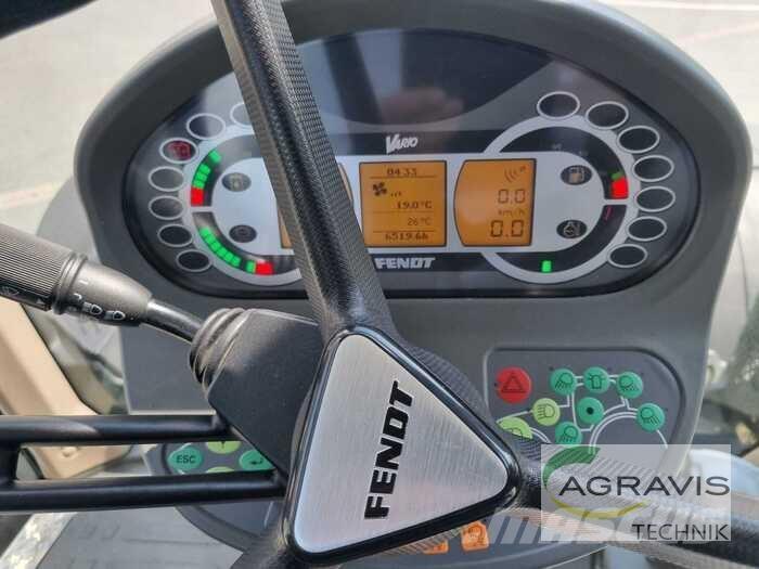 Fendt 714 VARIO SCR Tractores