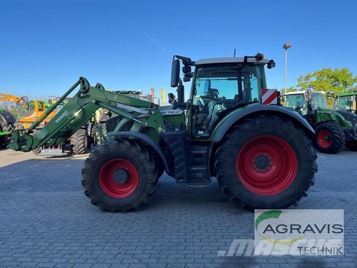 Fendt 718 VARIO S4 Tractores
