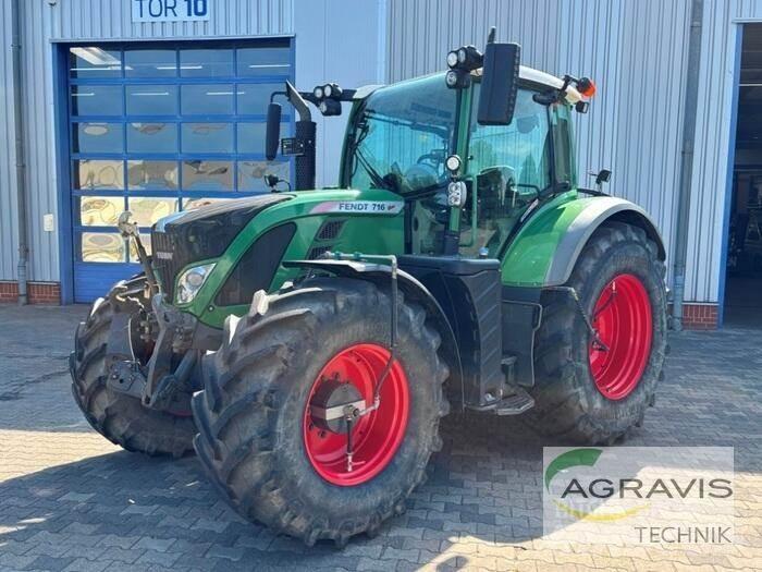 Fendt 720 VARIO SCR Tractores