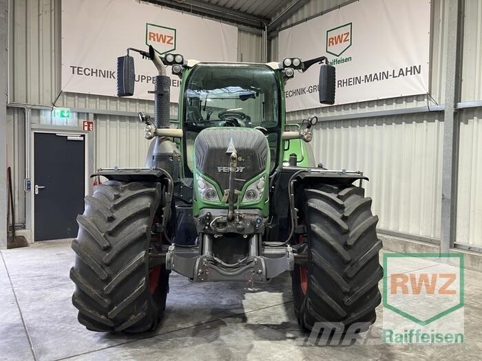 Fendt 724 Vario Tractores