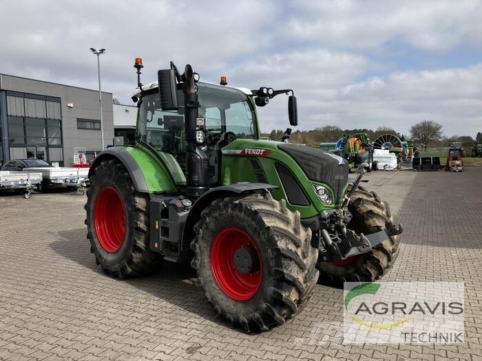 Fendt 724 VARIO GEN-6 Tractores