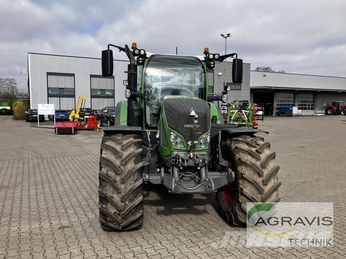 Fendt 724 VARIO GEN-6 Tractores