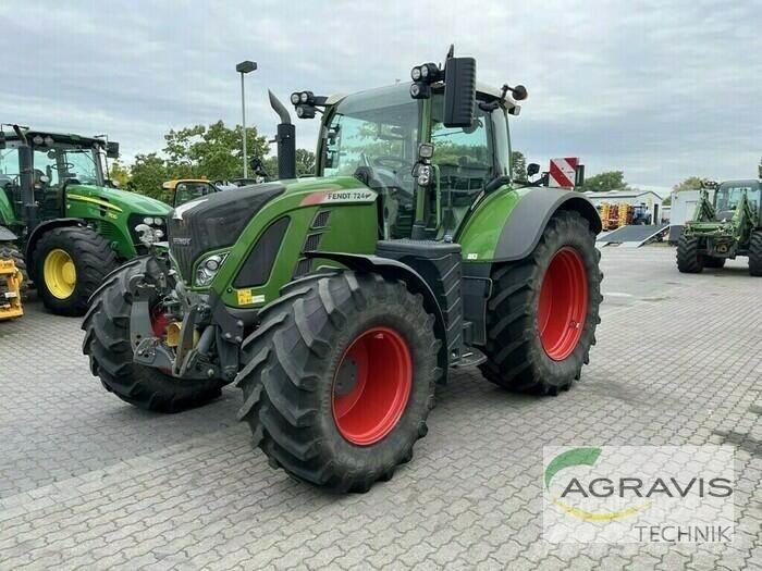 Fendt 724 VARIO S4 Tractores