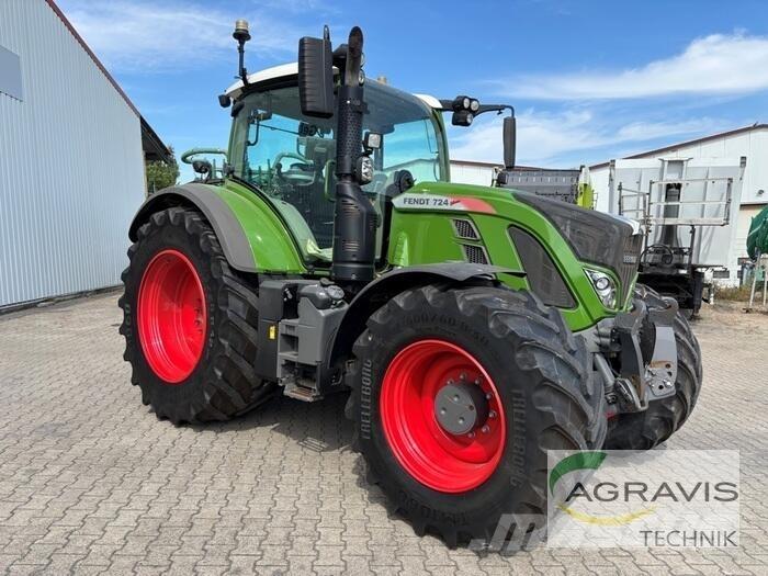 Fendt 724 VARIO S4 Tractores
