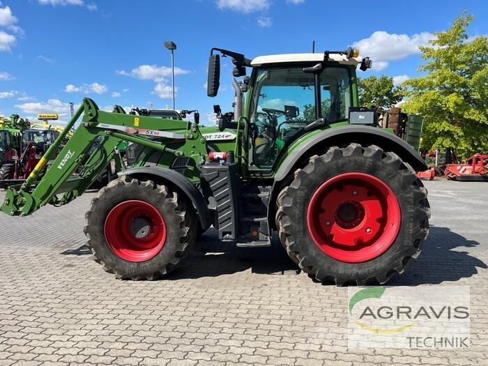 Fendt 724 VARIO S4 Tractores