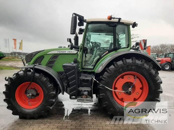 Fendt 724 VARIO S4 Tractores