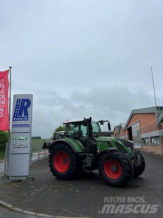 Fendt 724 VARIO SCR Tractores