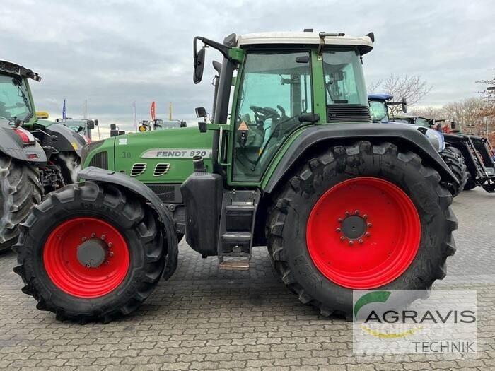 Fendt 820 VARIO Dummy Tractores