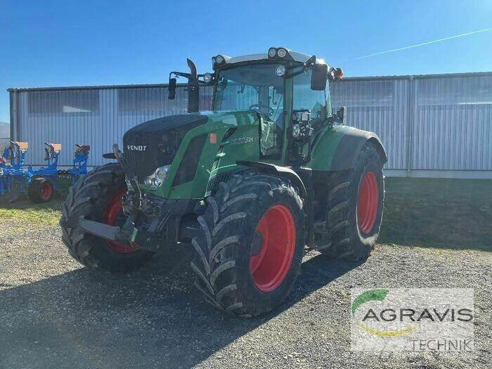 Fendt 824 VARIO SCR Tractores
