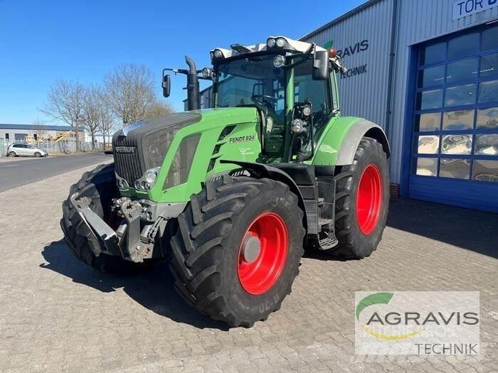 Fendt 824 VARIO SCR Tractores