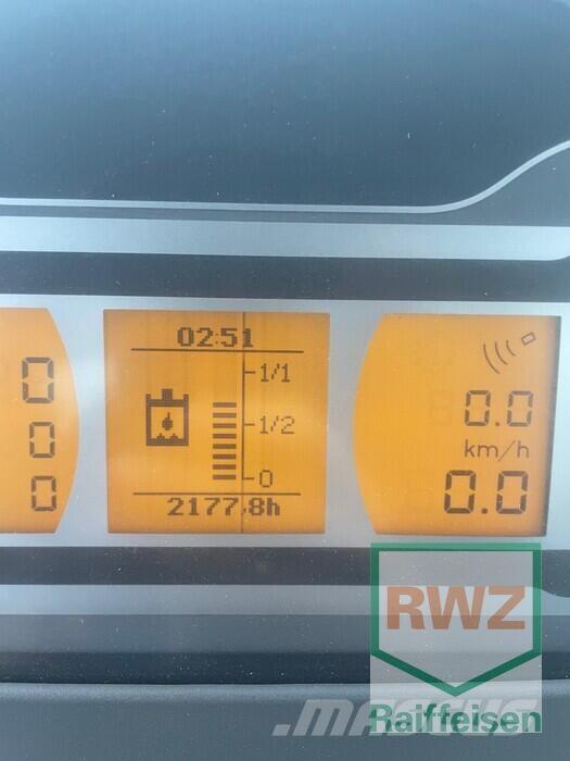 Fendt 826 Vario Tractores