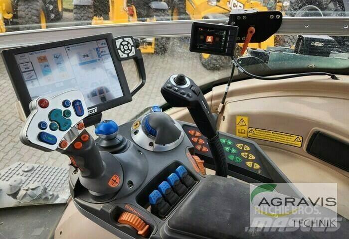 Fendt 828 VARIO SCR Tractores