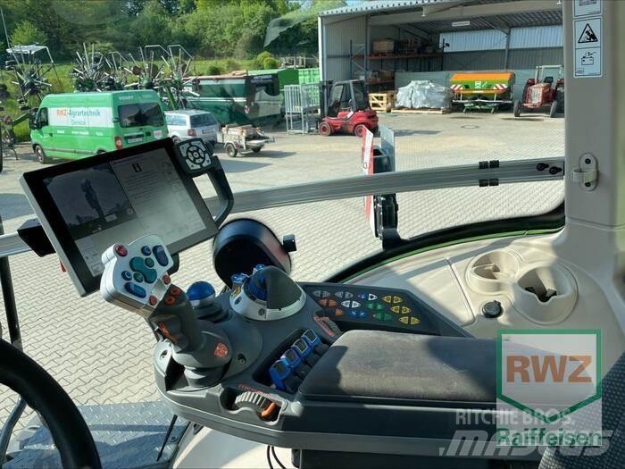 Fendt 933 Vario Tractores